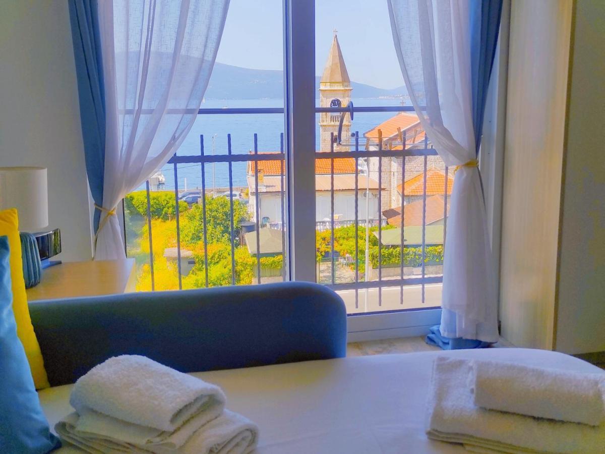 Bayview Studio Apartment Tivat Exterior foto