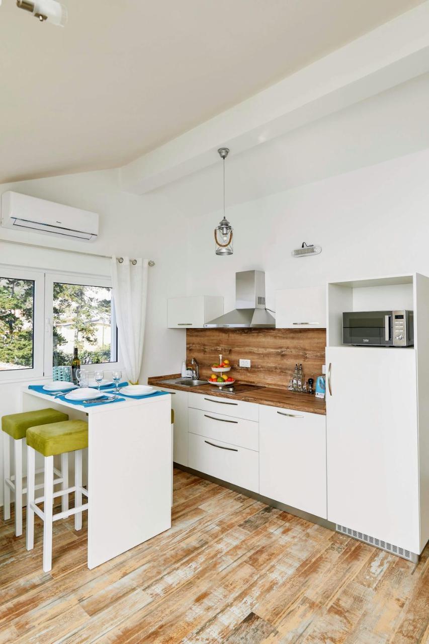 Bayview Studio Apartment Tivat Exterior foto